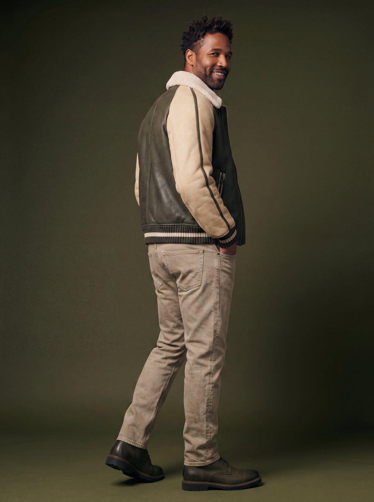 Silvretta Men's Shearling Jacket - Olive - View 6